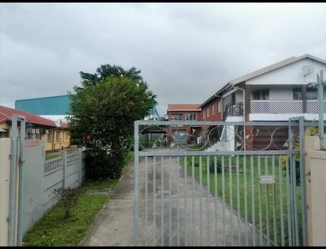 4 BEDROOM PROPERTY TO RENT IN ISIPINGO RAIL